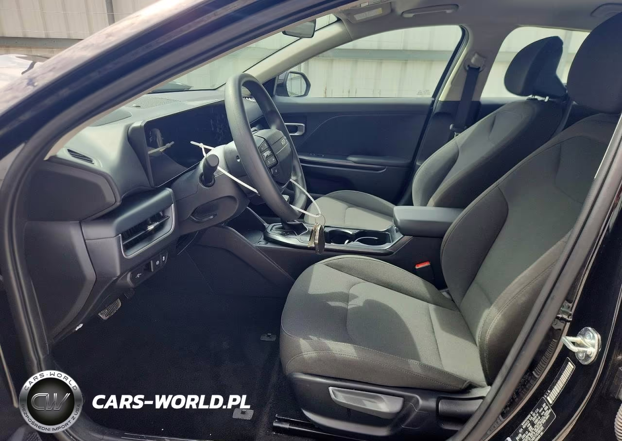 2026 Kia K4 Lxs VIN:3KPFT4DE1TE286189 - 7