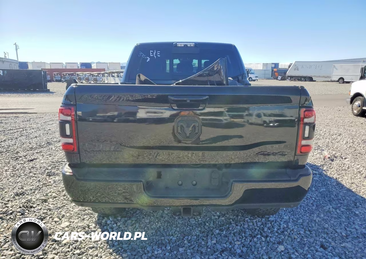2020 Ram 2500 Laramie VIN:3C6UR5NL4LG106532 - 6