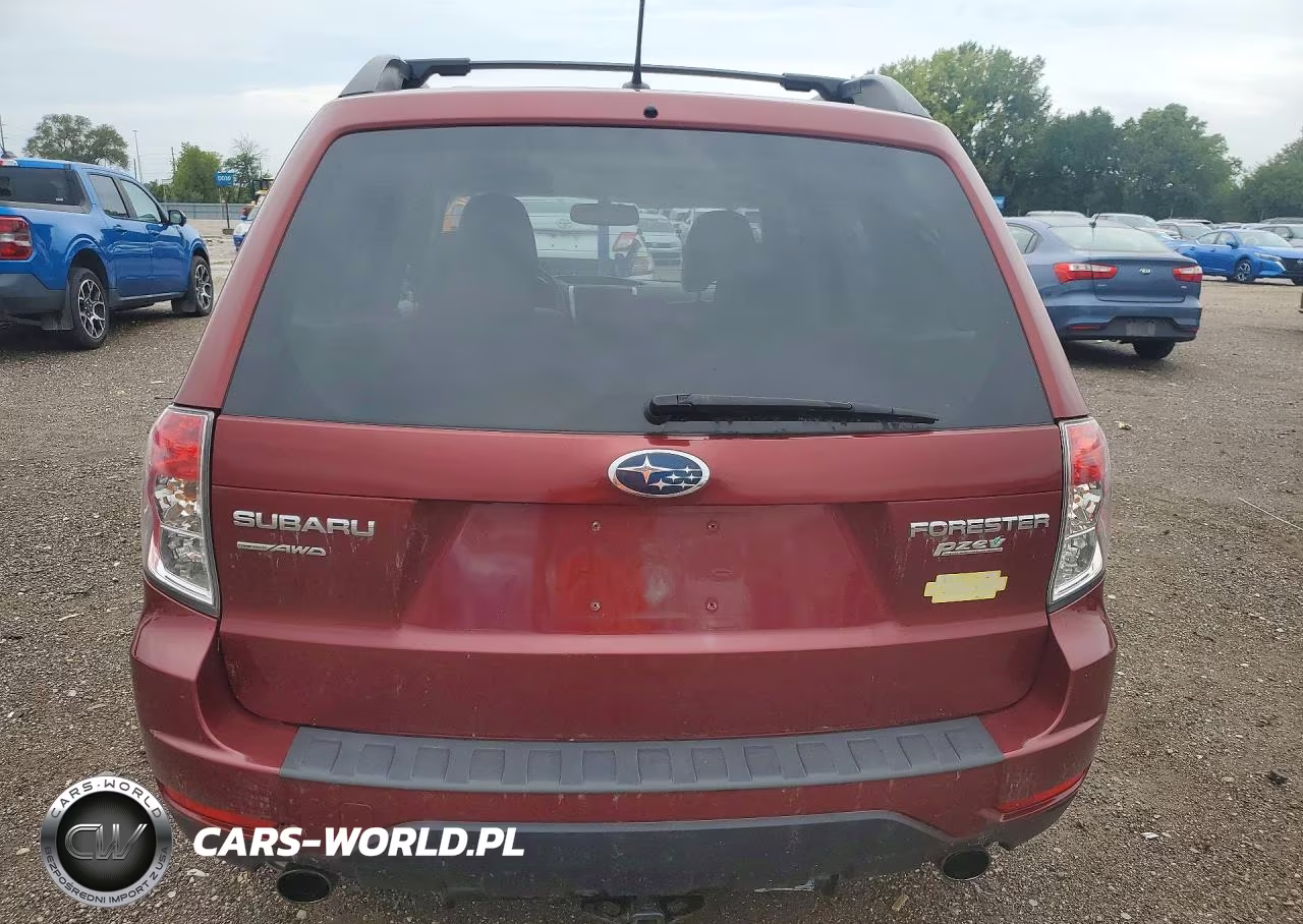 2013 Subaru Forester 2.5X Premium VIN:JF2SHADCXDH424113 - 6