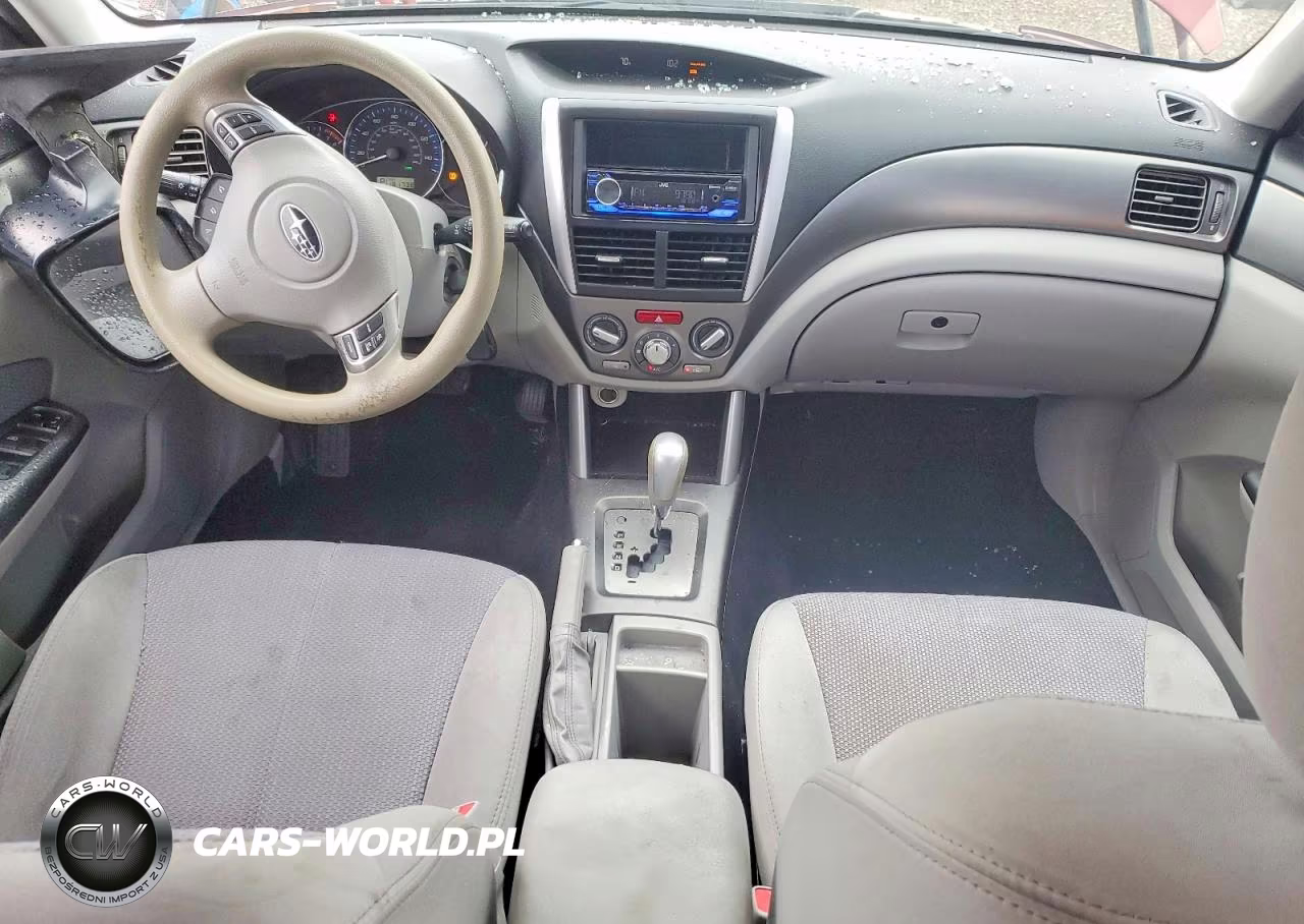 2013 Subaru Forester 2.5X Premium VIN:JF2SHADCXDH424113 - 8
