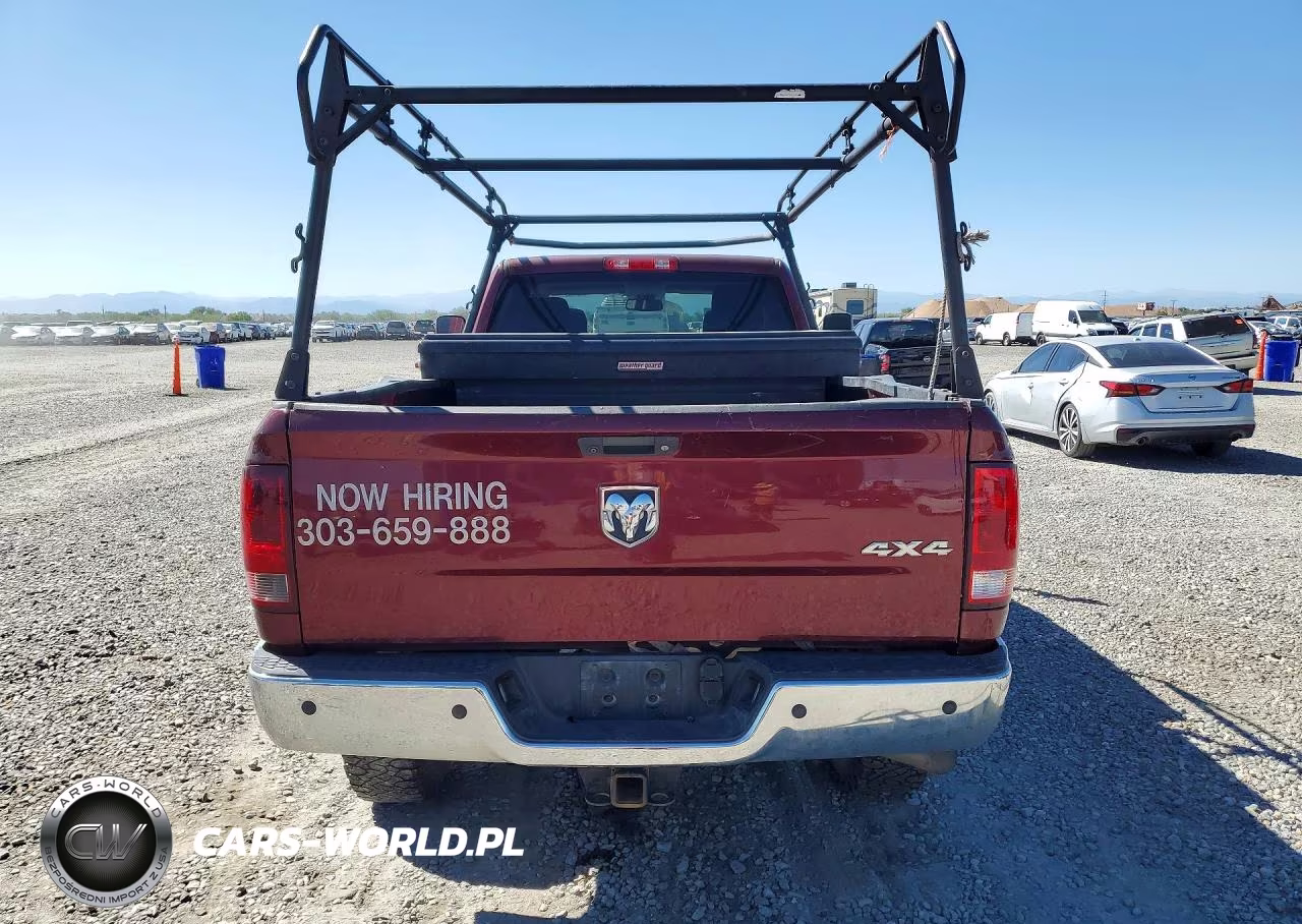 2018 Ram 2500 St VIN:3C6UR5HJ7JG145218 - 6