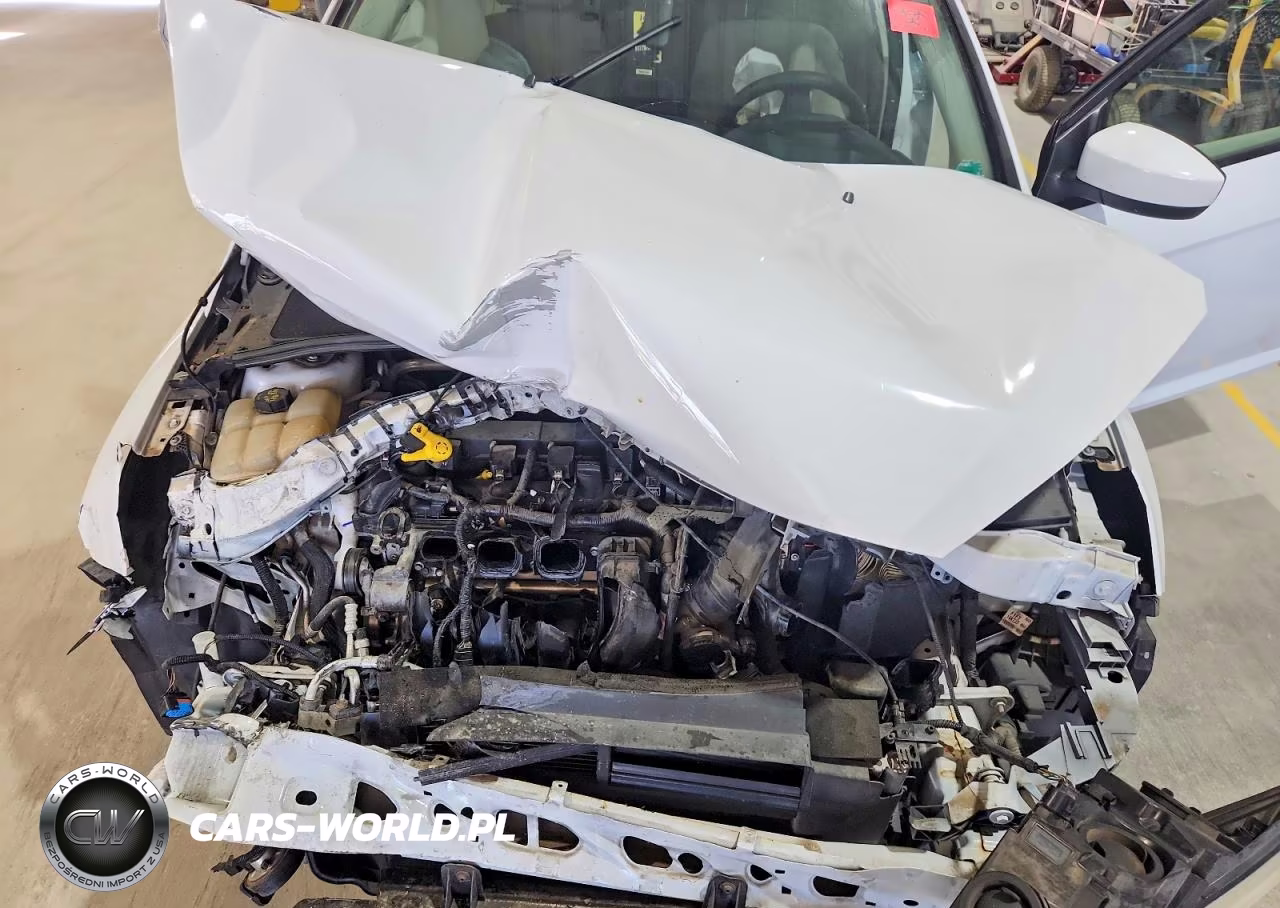 2018 Ford Focus Se VIN:1FADP3K25JL231947 - 12