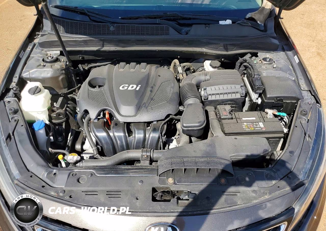2015 Kia Optima Lx VIN:5XXGM4A70FG396413 - 11