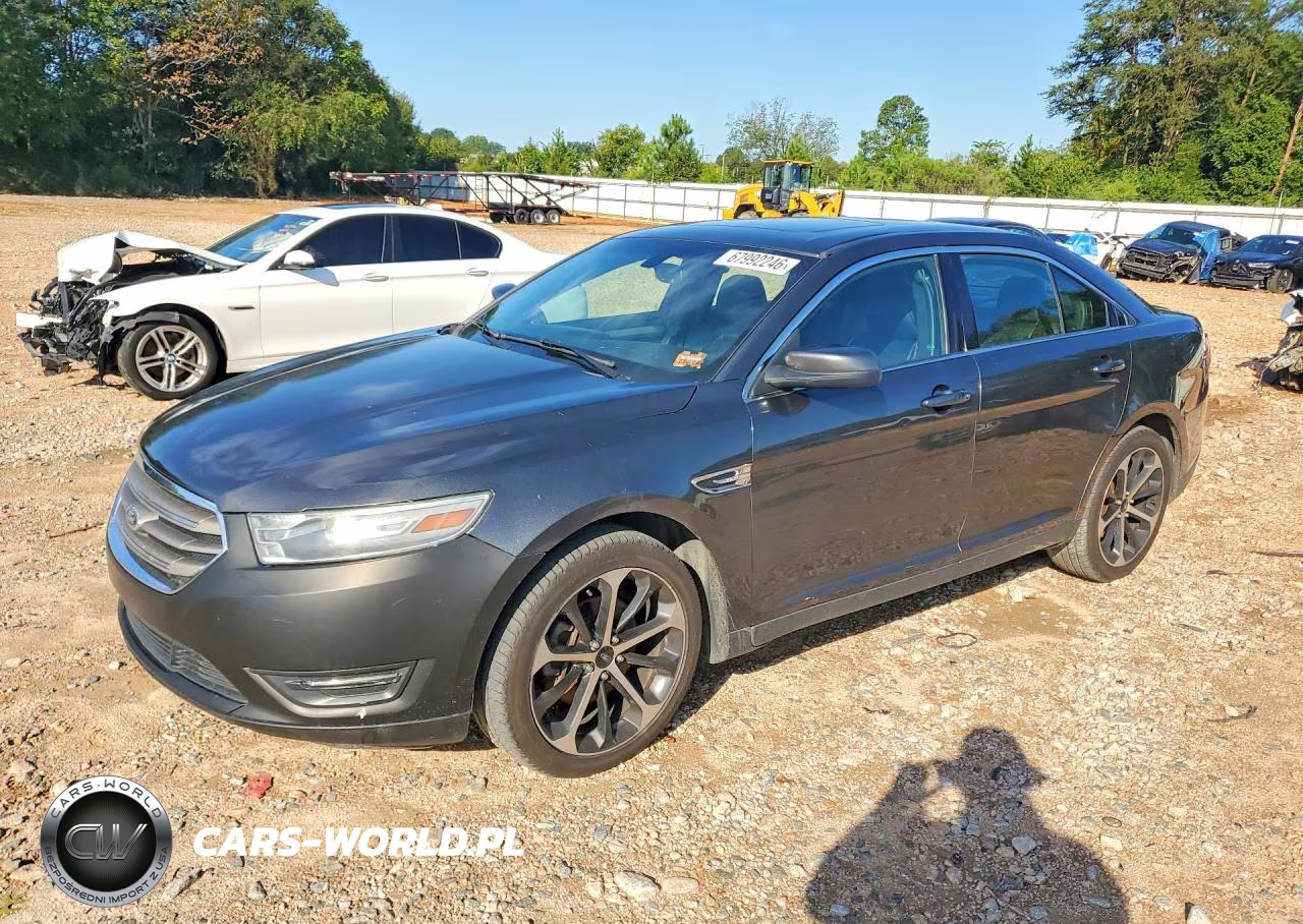 2016 Ford Taurus Sel – zdjęcie 1 z 12