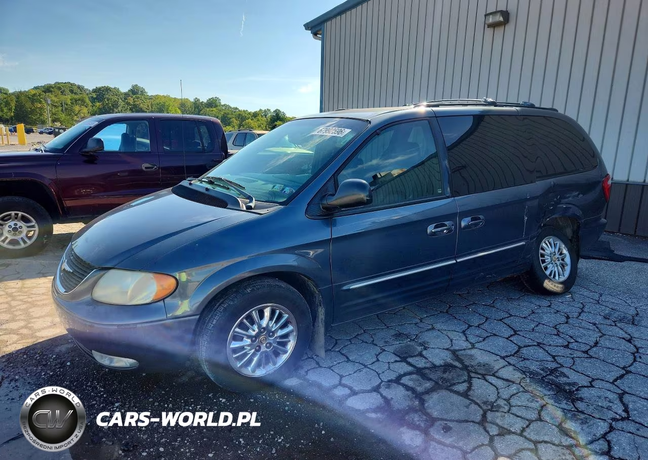 2002 Chrysler Town & Country Limited VIN:2C8GP64L92R644119 - 1
