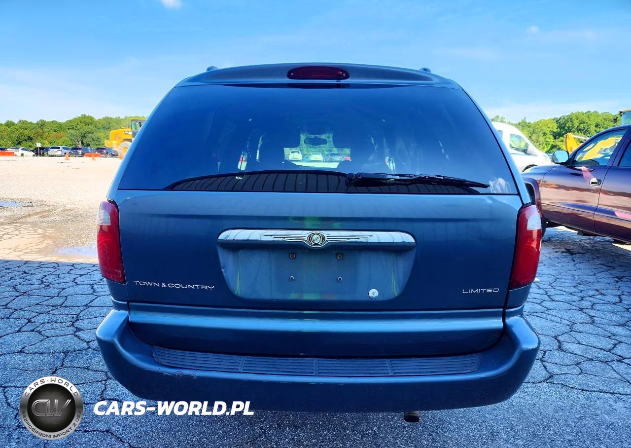 2002 Chrysler Town & Country Limited VIN:2C8GP64L92R644119 - 6
