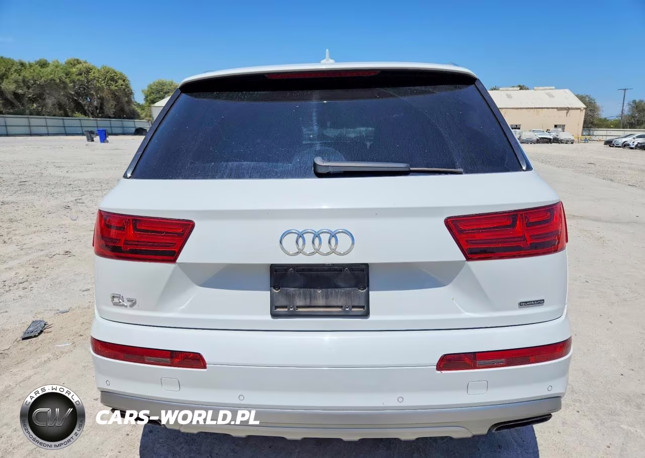 2018 Audi Q7 Premium Plus VIN:WA1LHAF78JD046289 - 6
