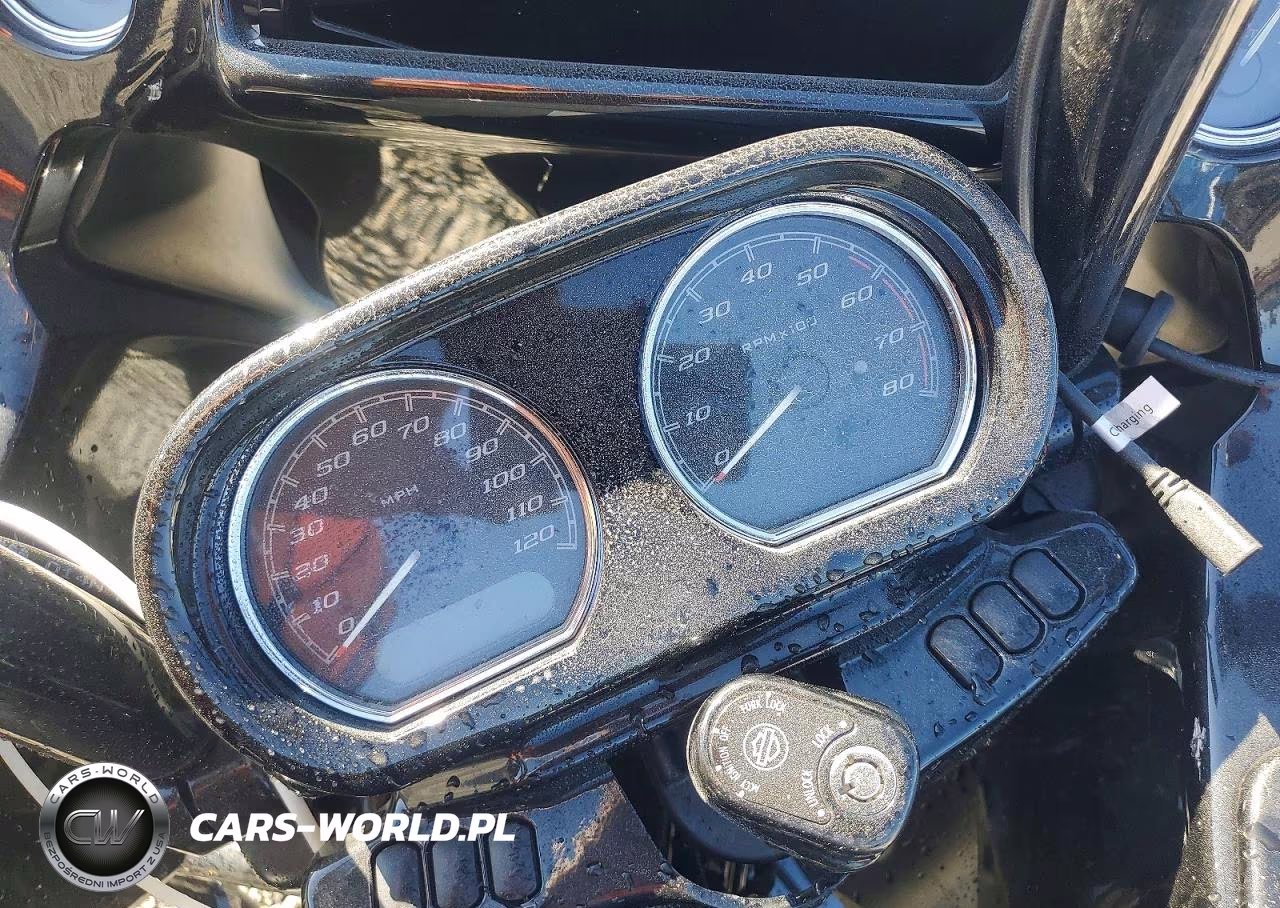 2020 Harley-Davidson Fltrxs VIN:1HD1KTP11LB671456 - 7