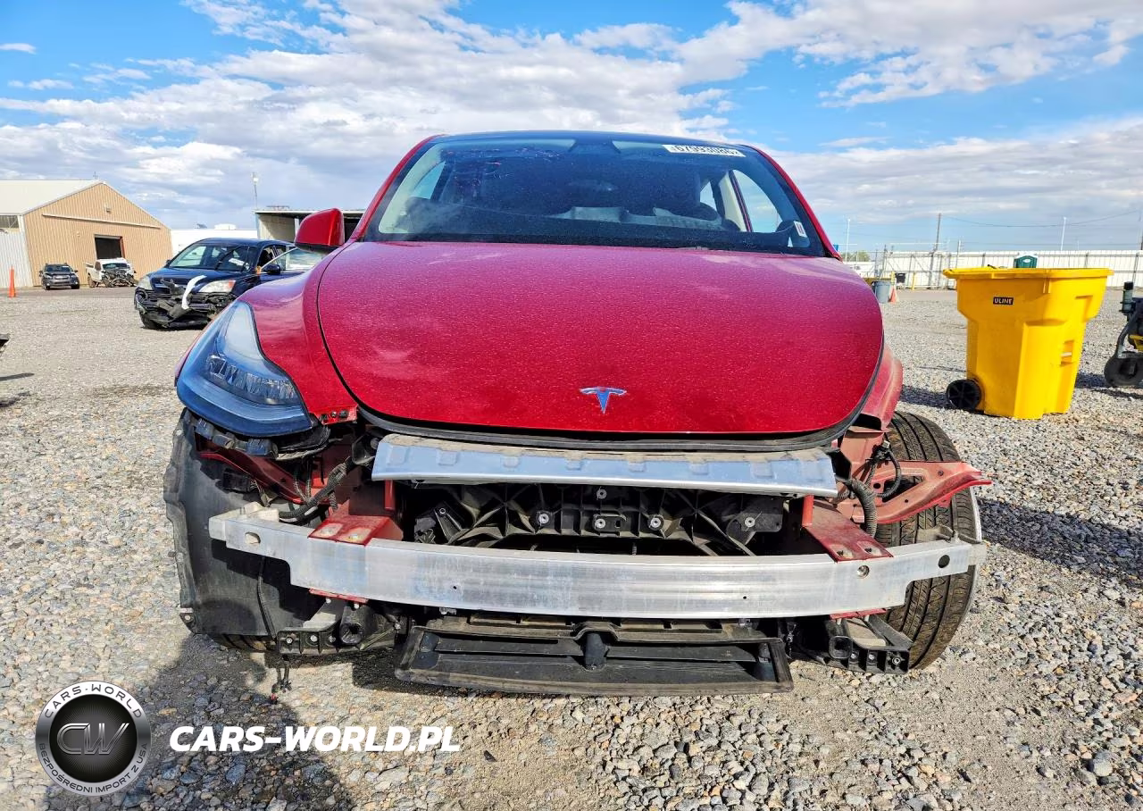 2023 Tesla Model Y VIN:7SAYGDEE0PA023364 - 5