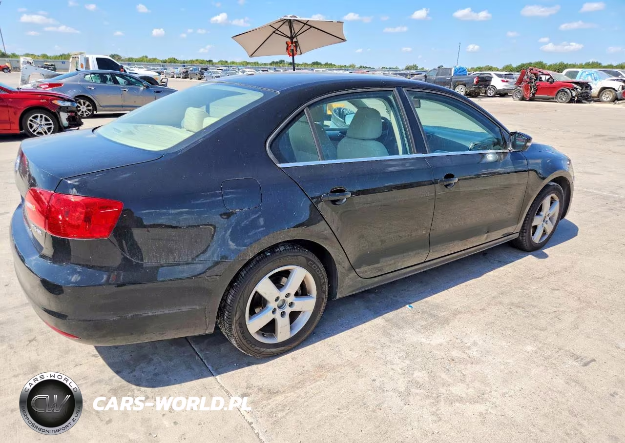 2013 Volkswagen Jetta Se VIN:3VWDX7AJ2DM212153 - 3