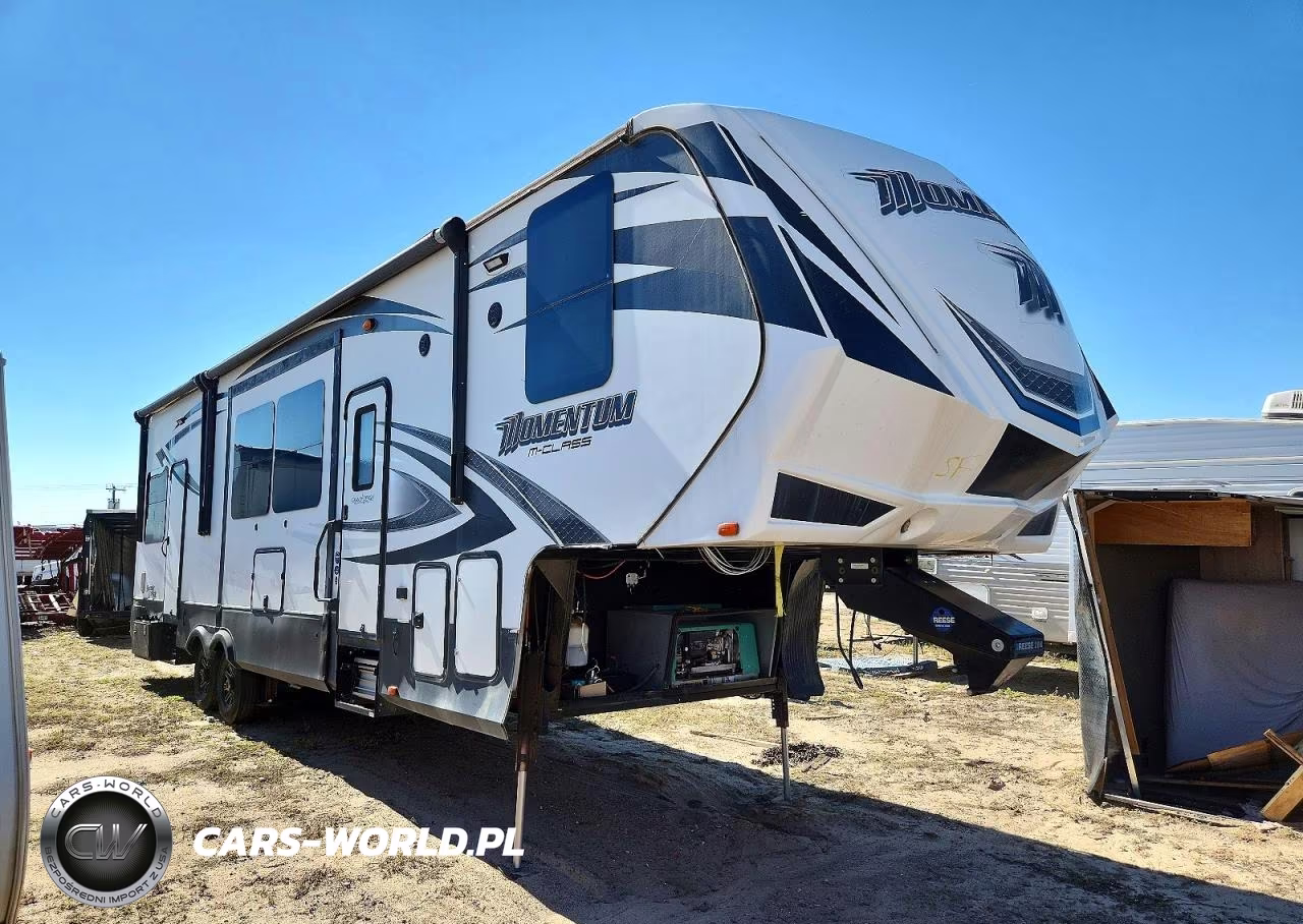 2016 Grand Design Momentum Camper – zdjęcie 1 z 10