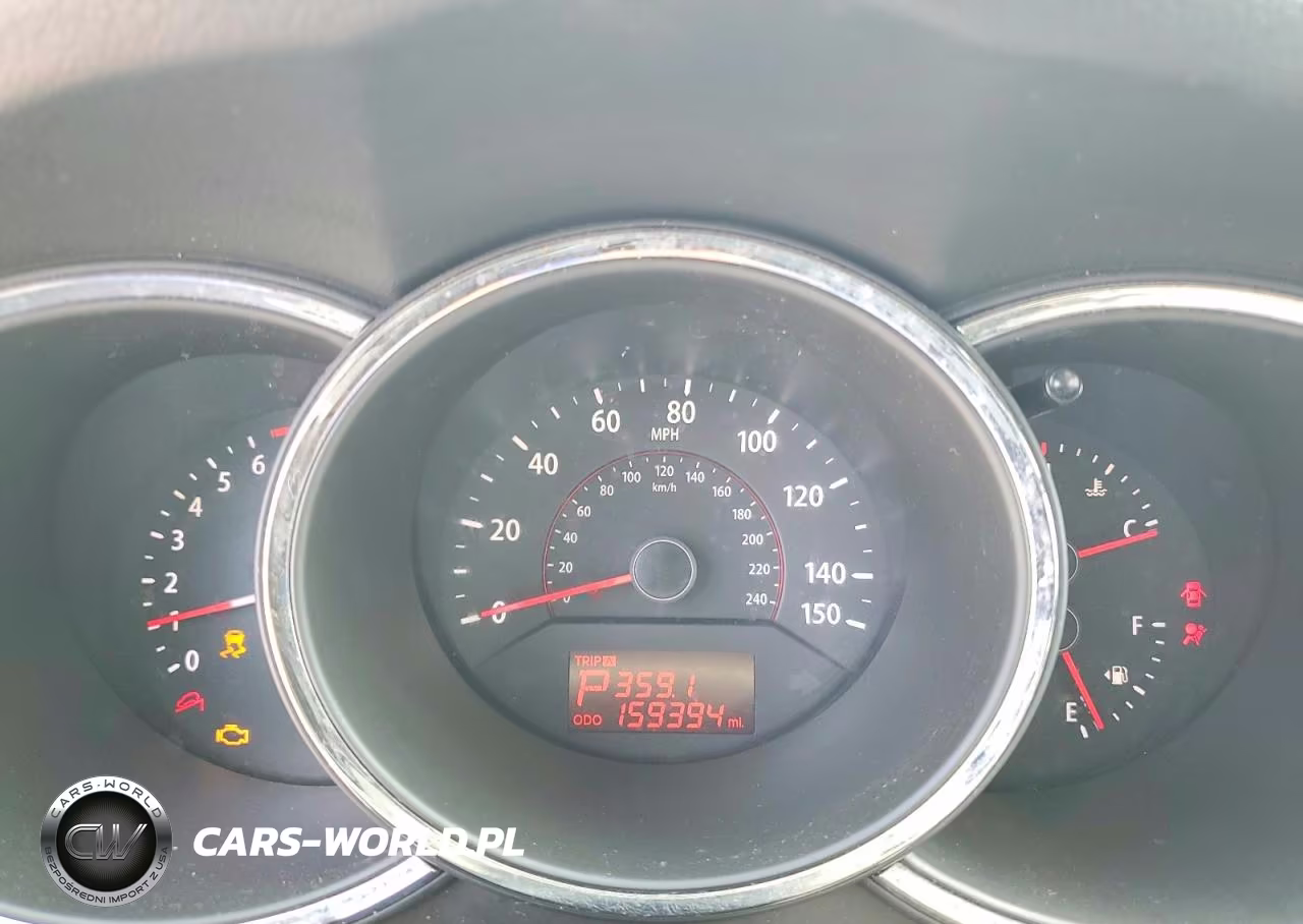 2011 Kia Sorento Lx VIN:5XYKT3A16BG173950 - 9