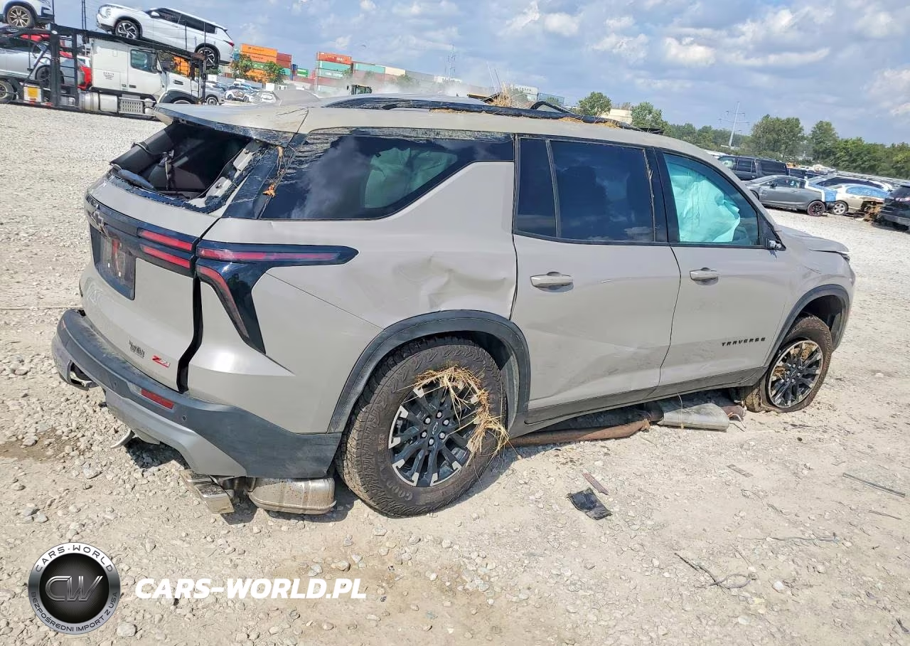 2026 Chevrolet Traverse Z71 VIN:1GNEVJKS8TJ190793 - 3