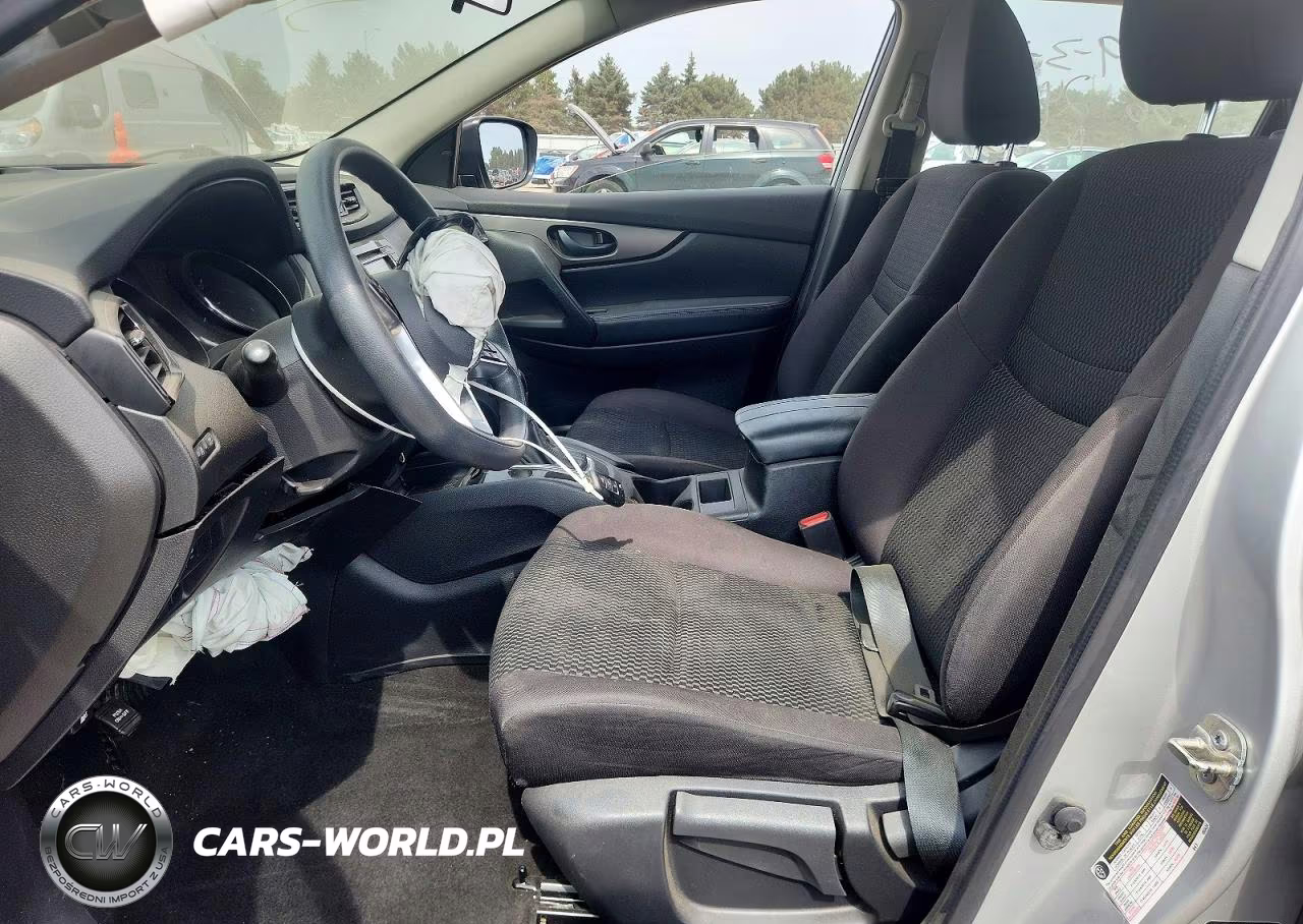 2020 Nissan Rogue Sport S VIN:JN1BJ1CW1LW369904 - 7