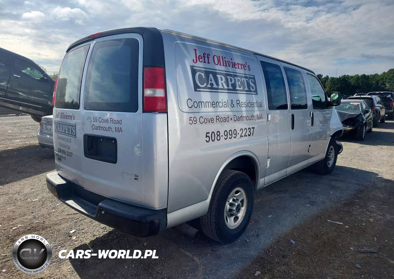 2017 GMC Savana G2500 VIN:1GTW7AFF2H1120203 - 3