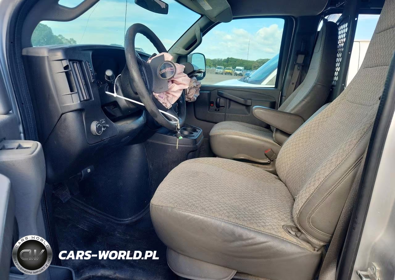 2017 GMC Savana G2500 VIN:1GTW7AFF2H1120203 - 7