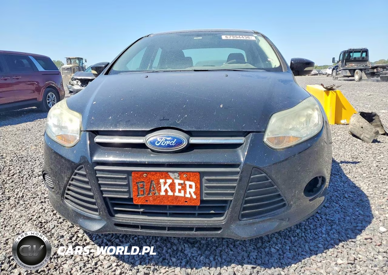 2014 Ford Focus Se VIN:1FADP3F23EL130793 - 5