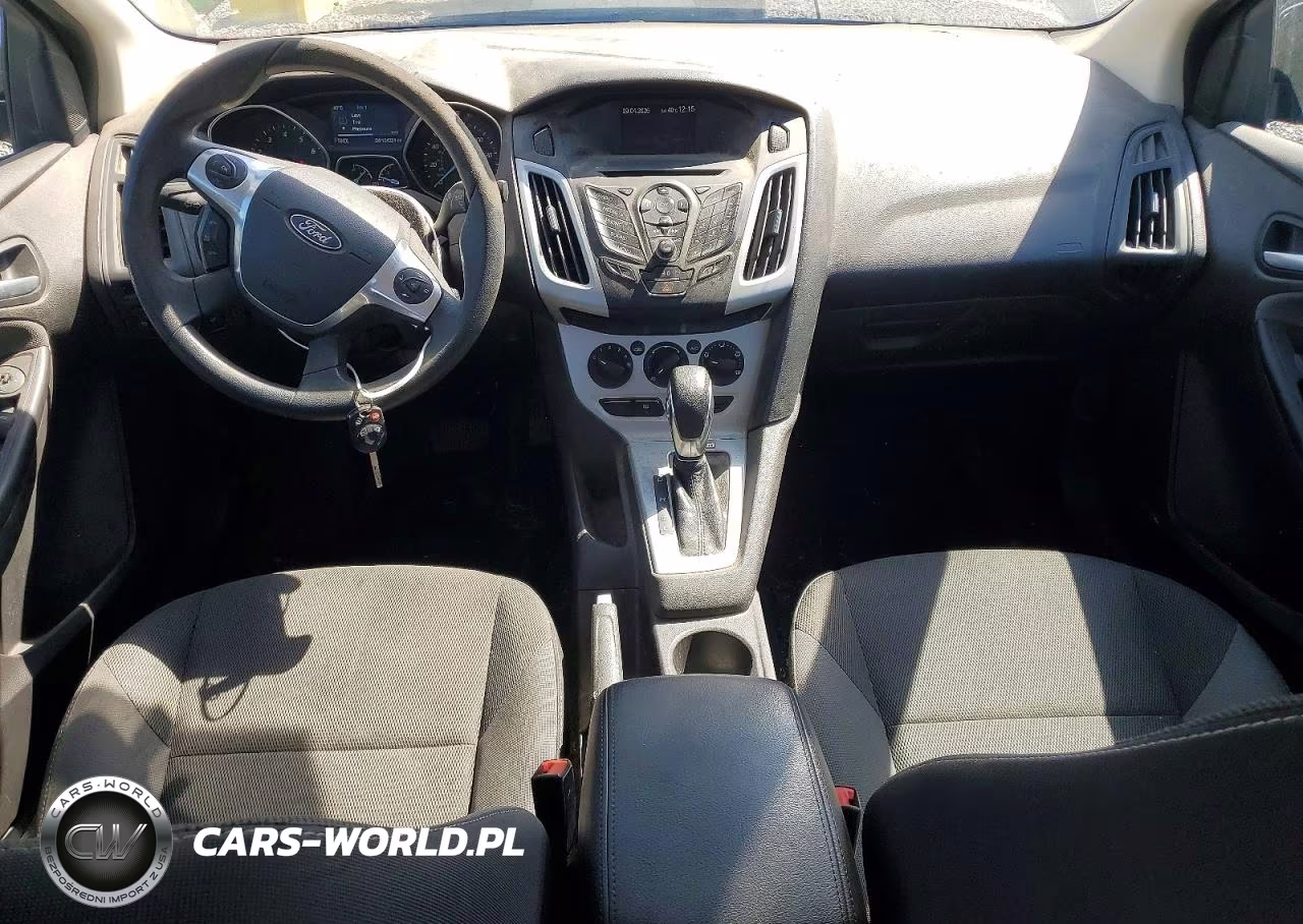 2014 Ford Focus Se VIN:1FADP3F23EL130793 - 8