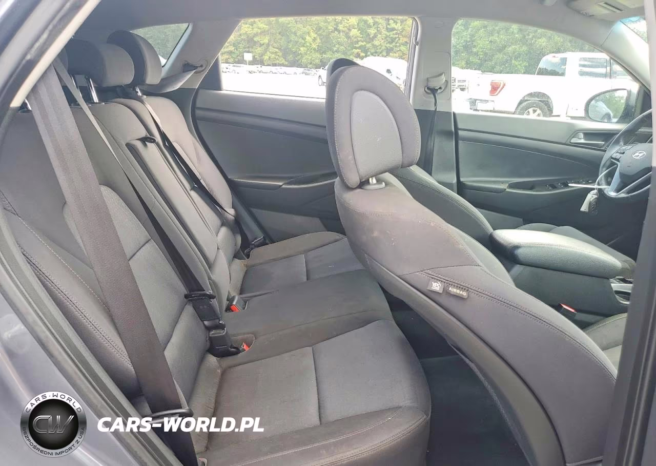 2017 Hyundai Tucson Sport VIN:KM8J33A24HU517136 - 11