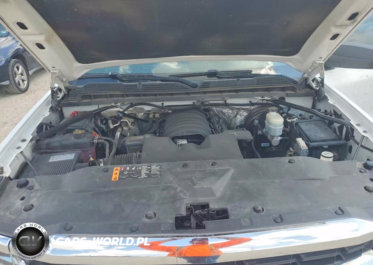 2017 Chevrolet Silverado C1500 VIN:1GCRCNEC8HZ108307 - 11