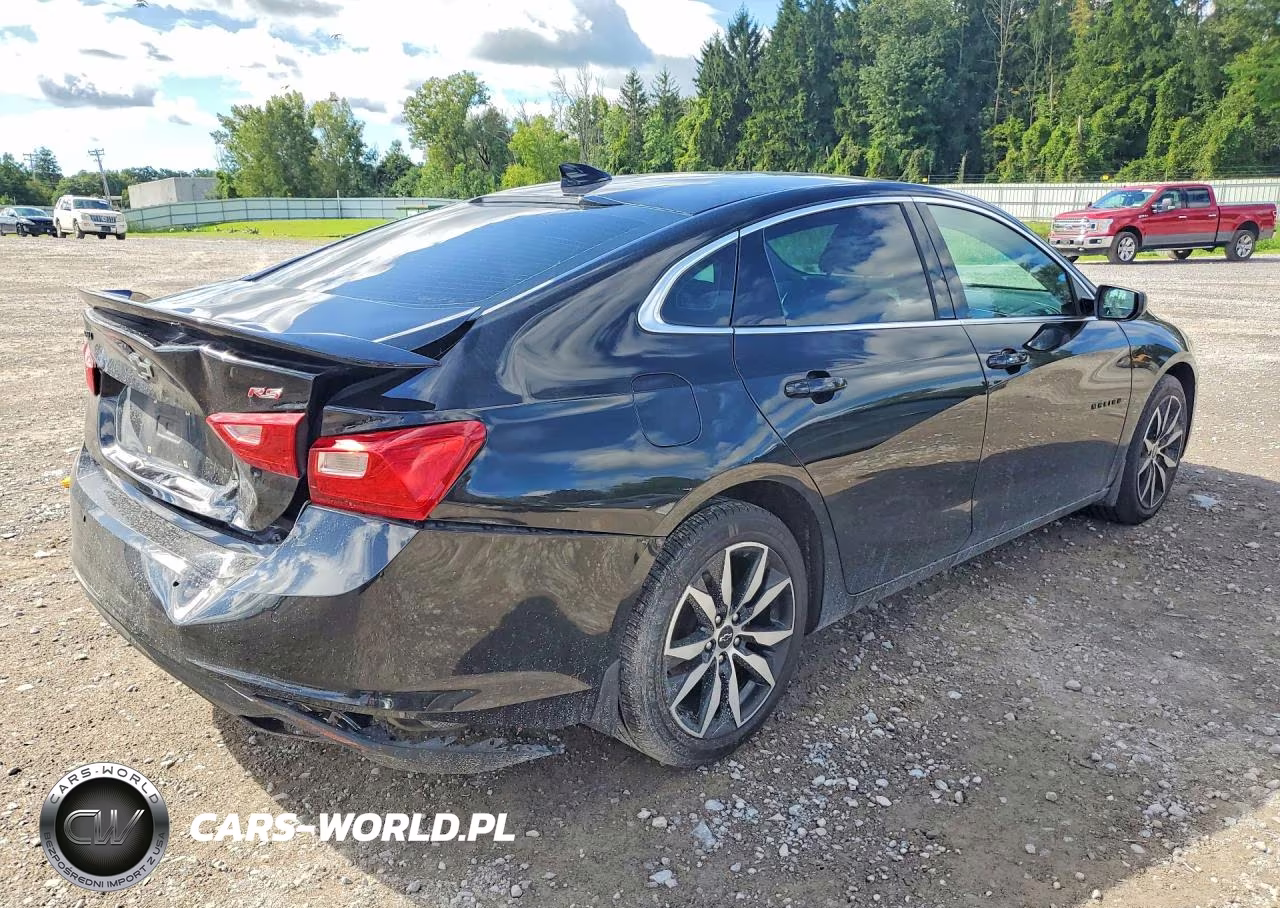 2021 Chevrolet Malibu Rs VIN:1G1ZG5ST5MF017721 - 3