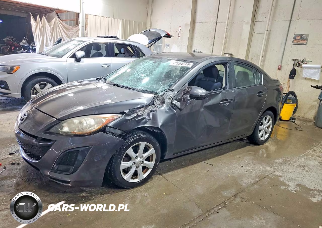 2011 Mazda 3 I