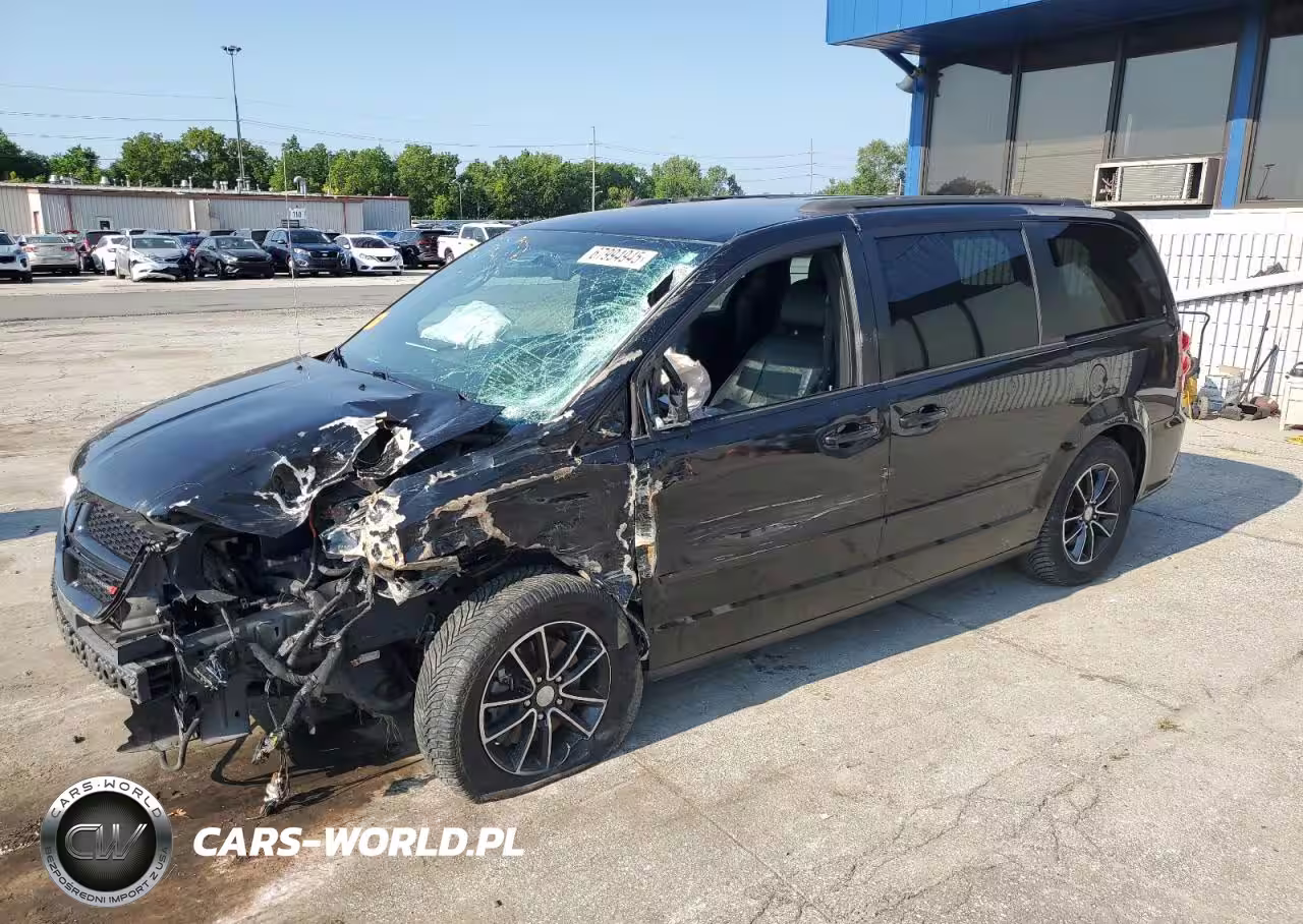 2016 Dodge Grand Caravan R-T