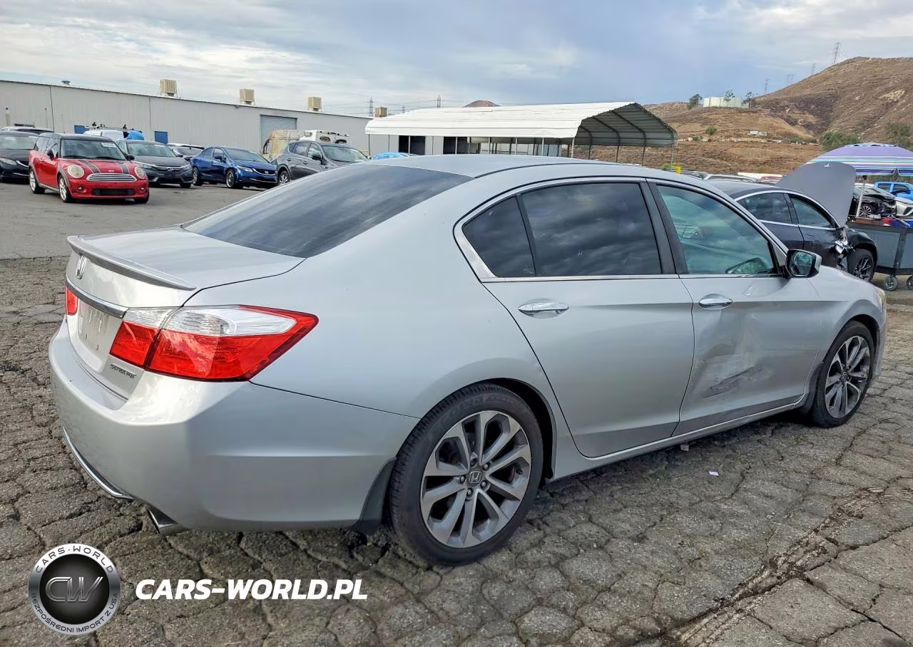2015 Honda Accord Sport VIN:1HGCR2F59FA091663 - 3