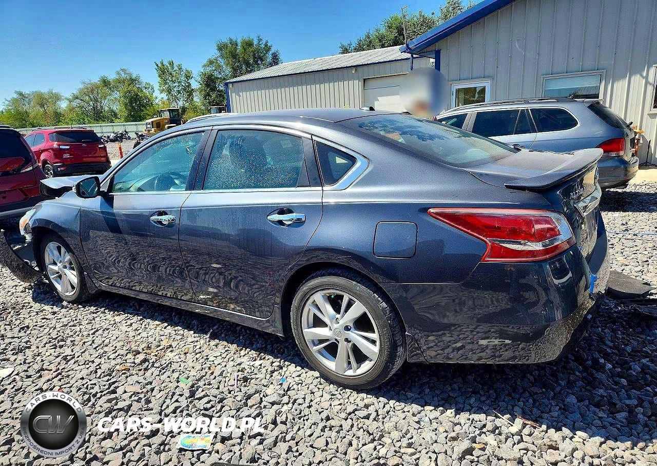 2013 Nissan Altima 2.5 VIN:1N4AL3AP3DC182652 - 2