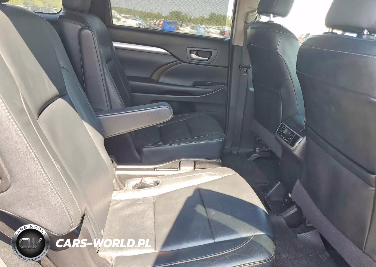 2015 Toyota Highlander Xle VIN:5TDJKRFH2FS108626 - 11