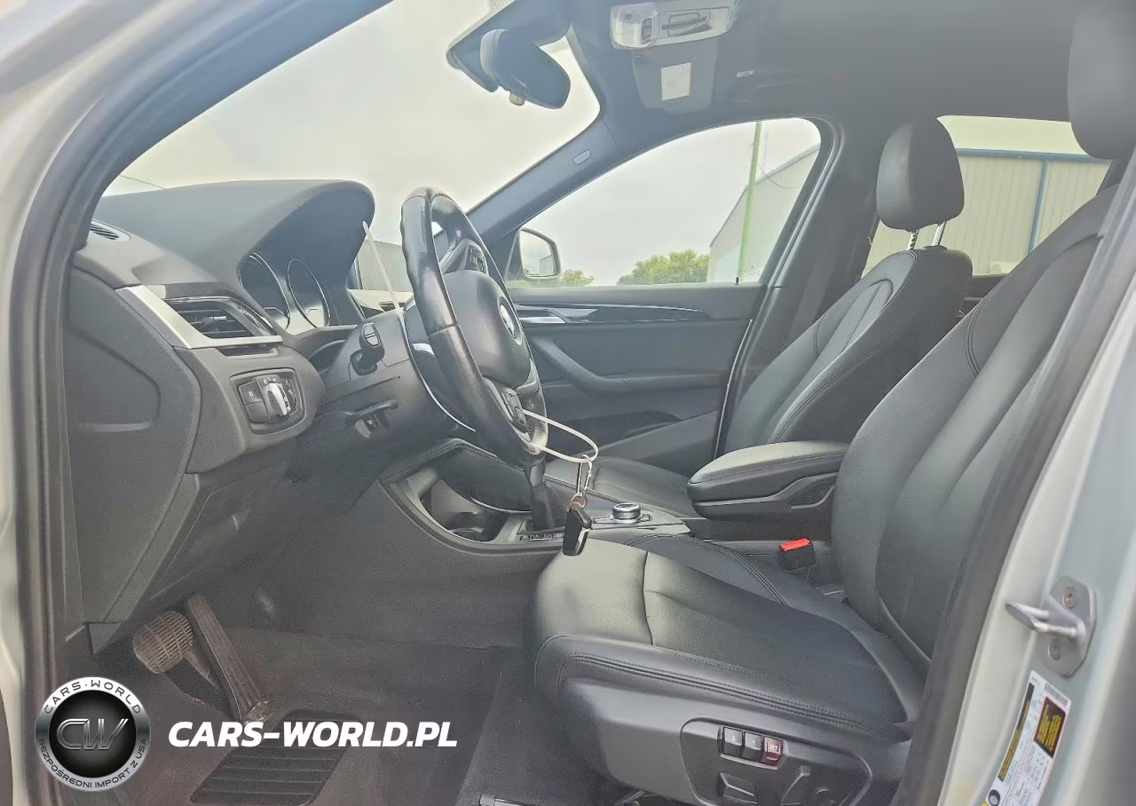 2019 BMW X1 Sdrive28I VIN:WBXHU7C50K3H44812 - 7