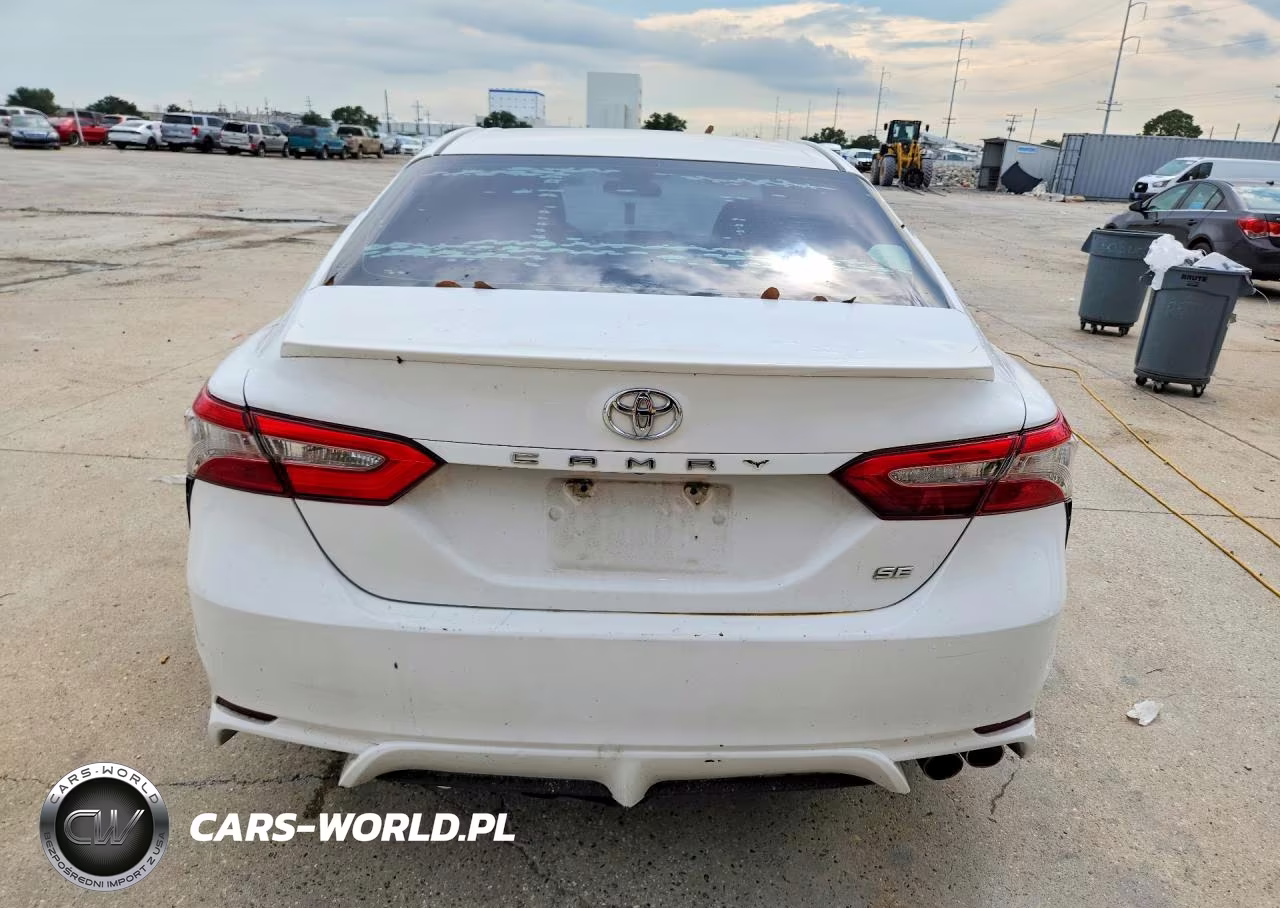 2018 Toyota Camry VIN:4T1B11HK4JU600088 - 6