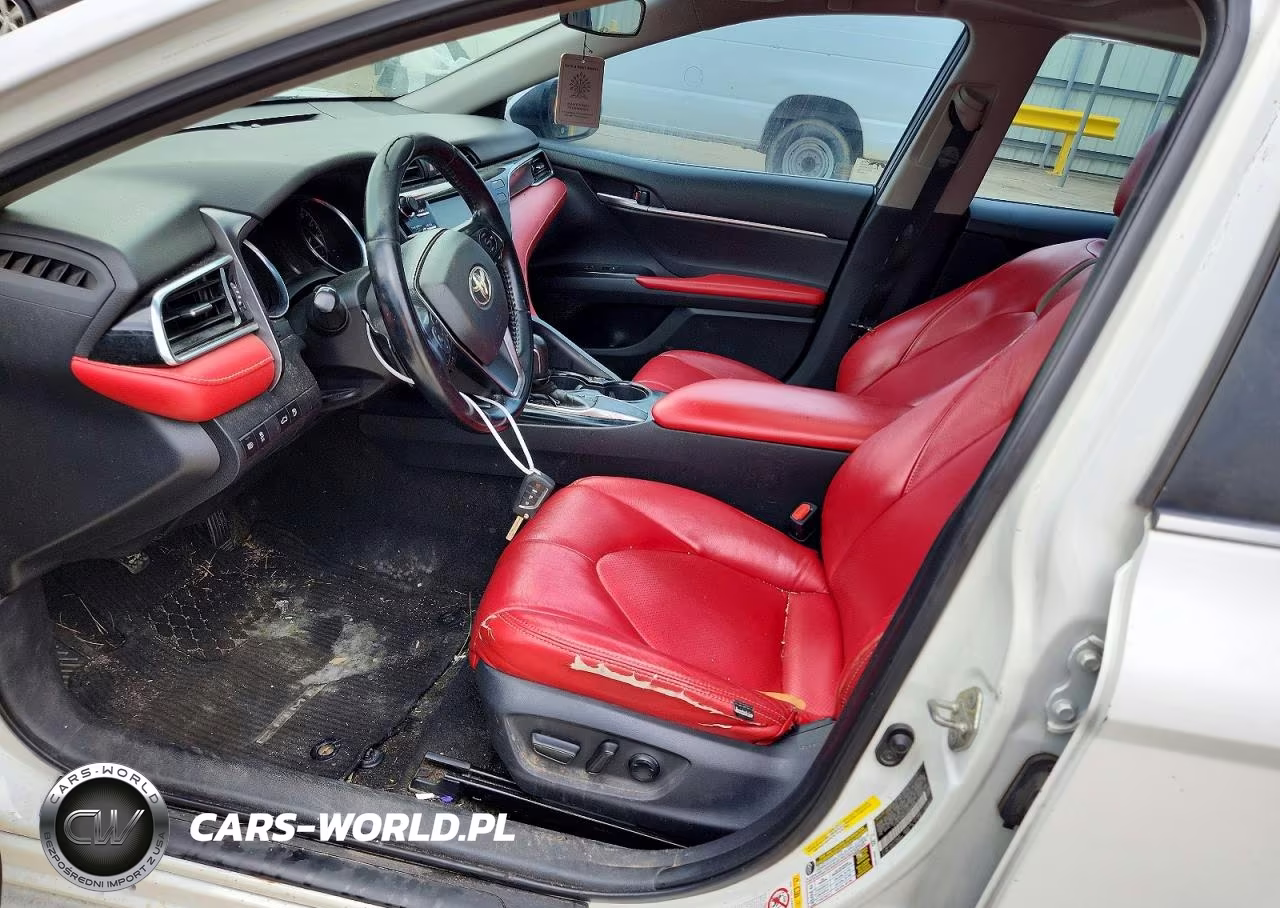 2018 Toyota Camry VIN:4T1B11HK4JU600088 - 7