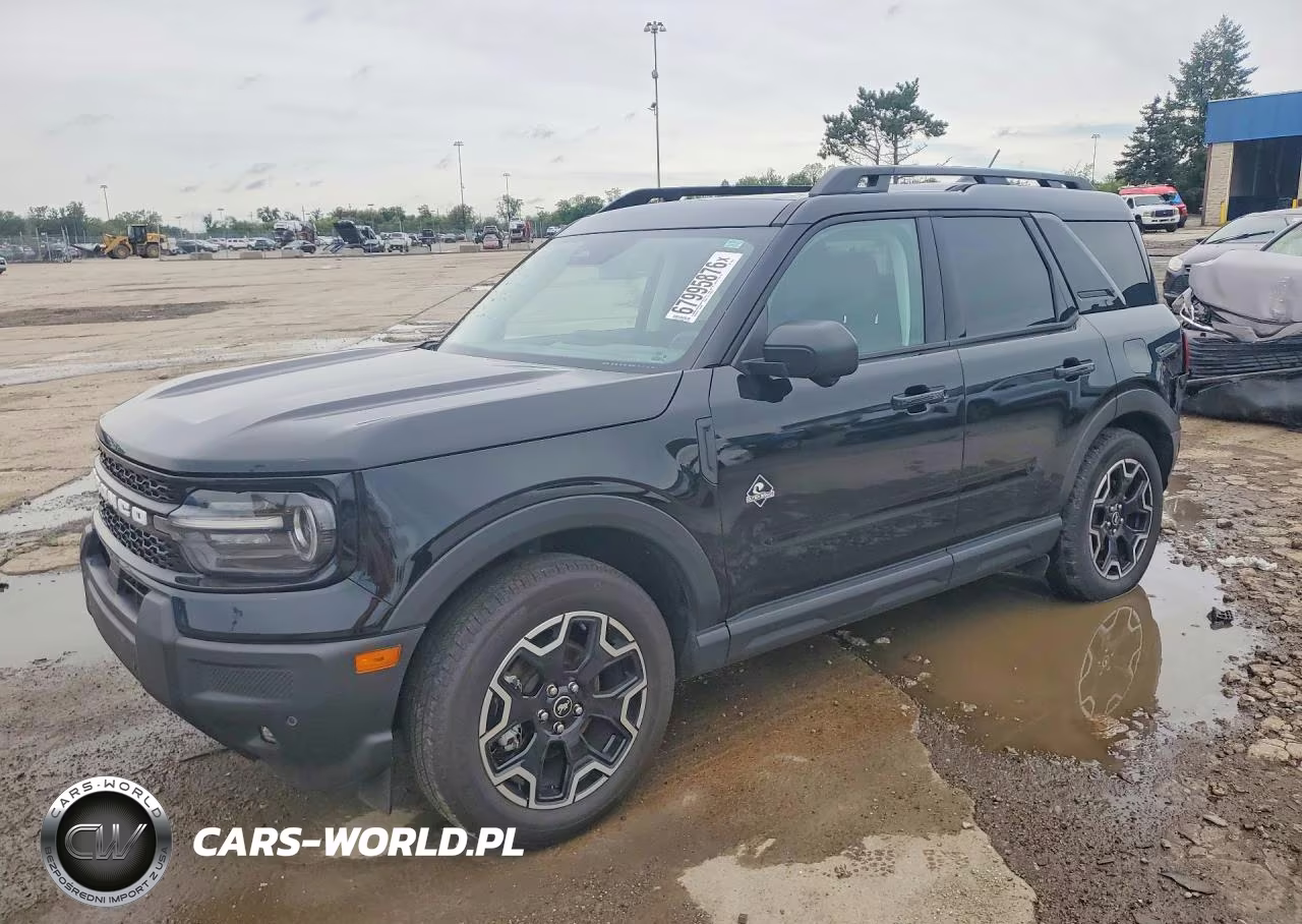 2025 Ford Bronco Sport Outer Banks – zdjęcie 1 z 13