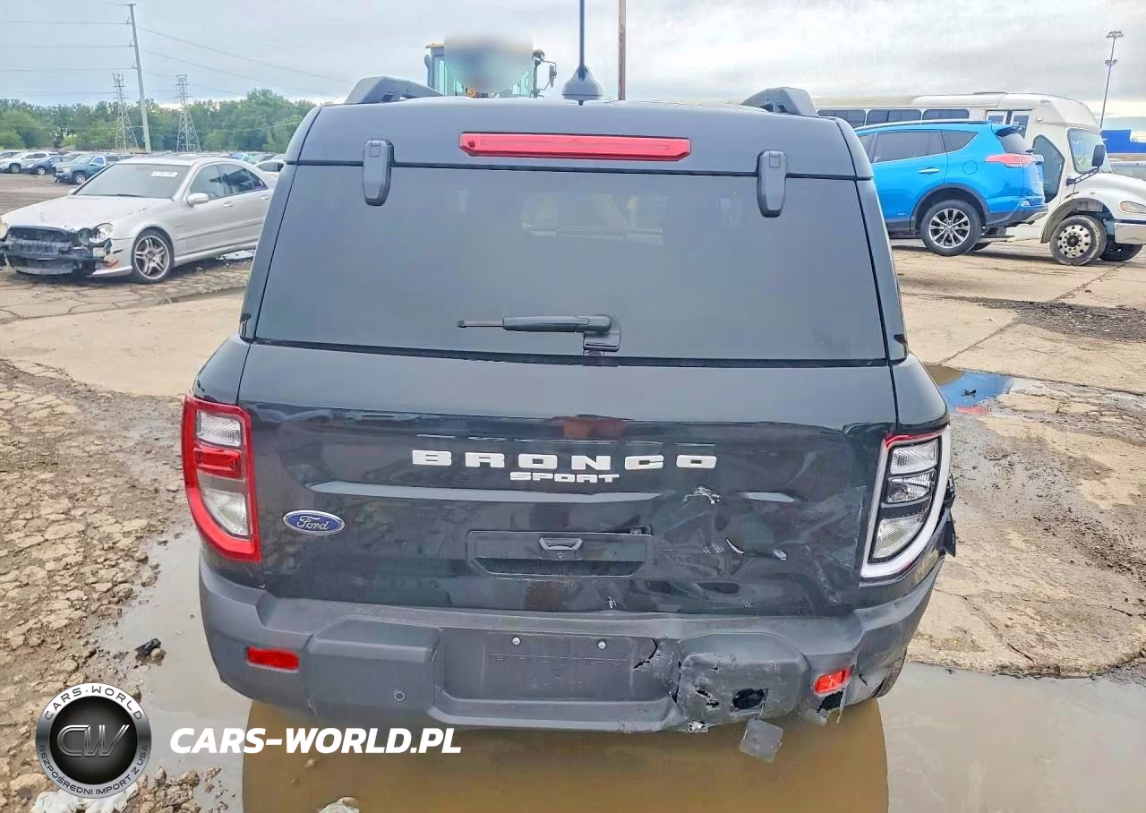2025 Ford Bronco Sport Outer Banks VIN:3FMCR9CN8SRE26614 - 6