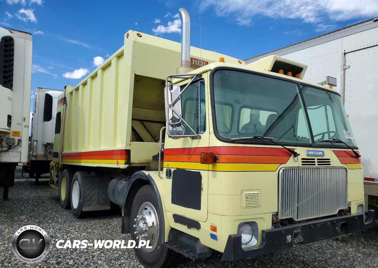 1988 Volvo Wxll Refuse Truck VIN:4V2HCFAD6JU500492 - 4