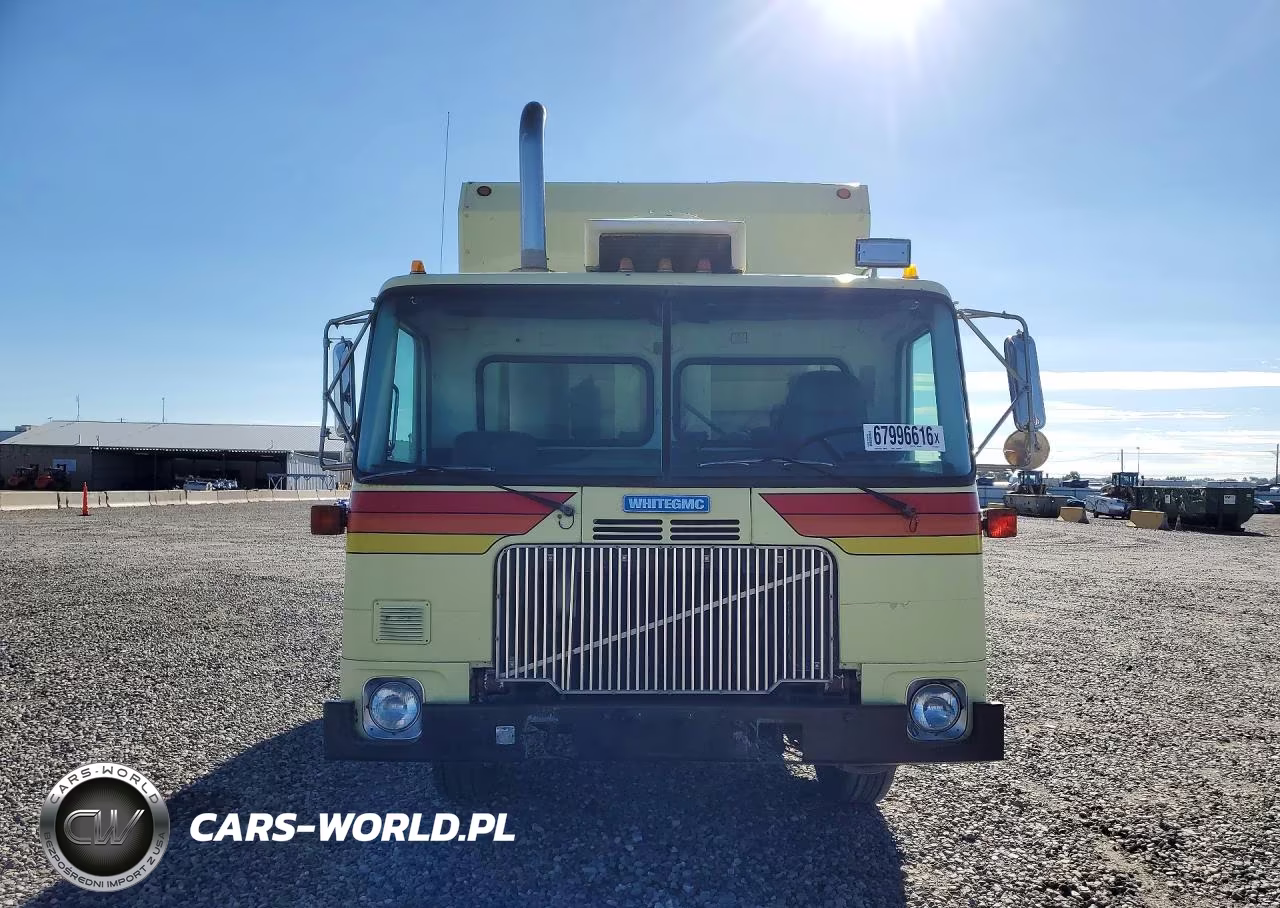 1988 Volvo Wxll Refuse Truck VIN:4V2HCFAD6JU500492 - 5