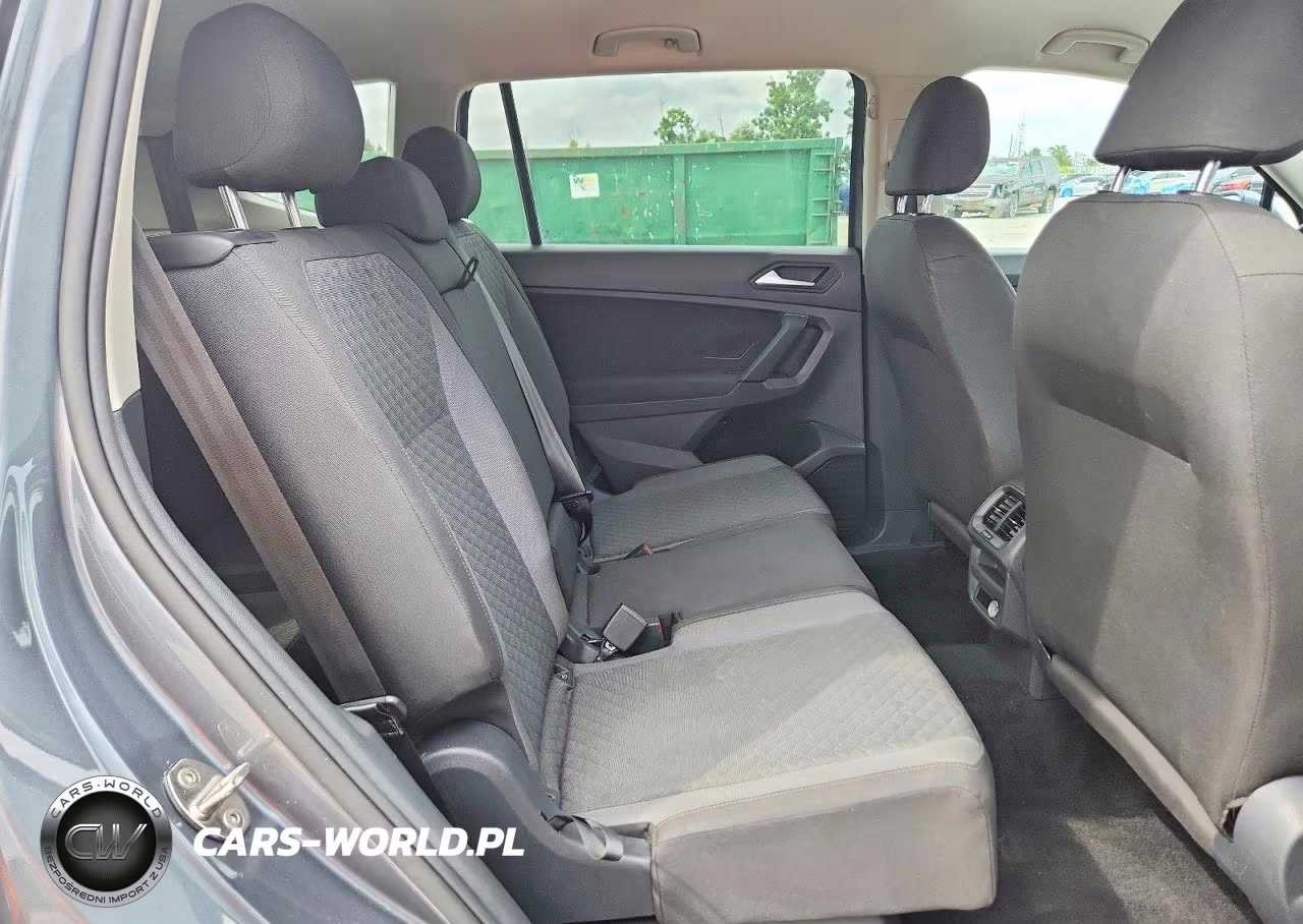 2019 Volkswagen Tiguan S VIN:3VV1B7AX1KM142992 - 11