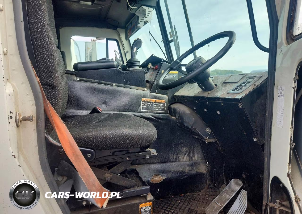 2016 Mack Leu613 Refuse Truck VIN:1M2AU04C8GM010240 - 10