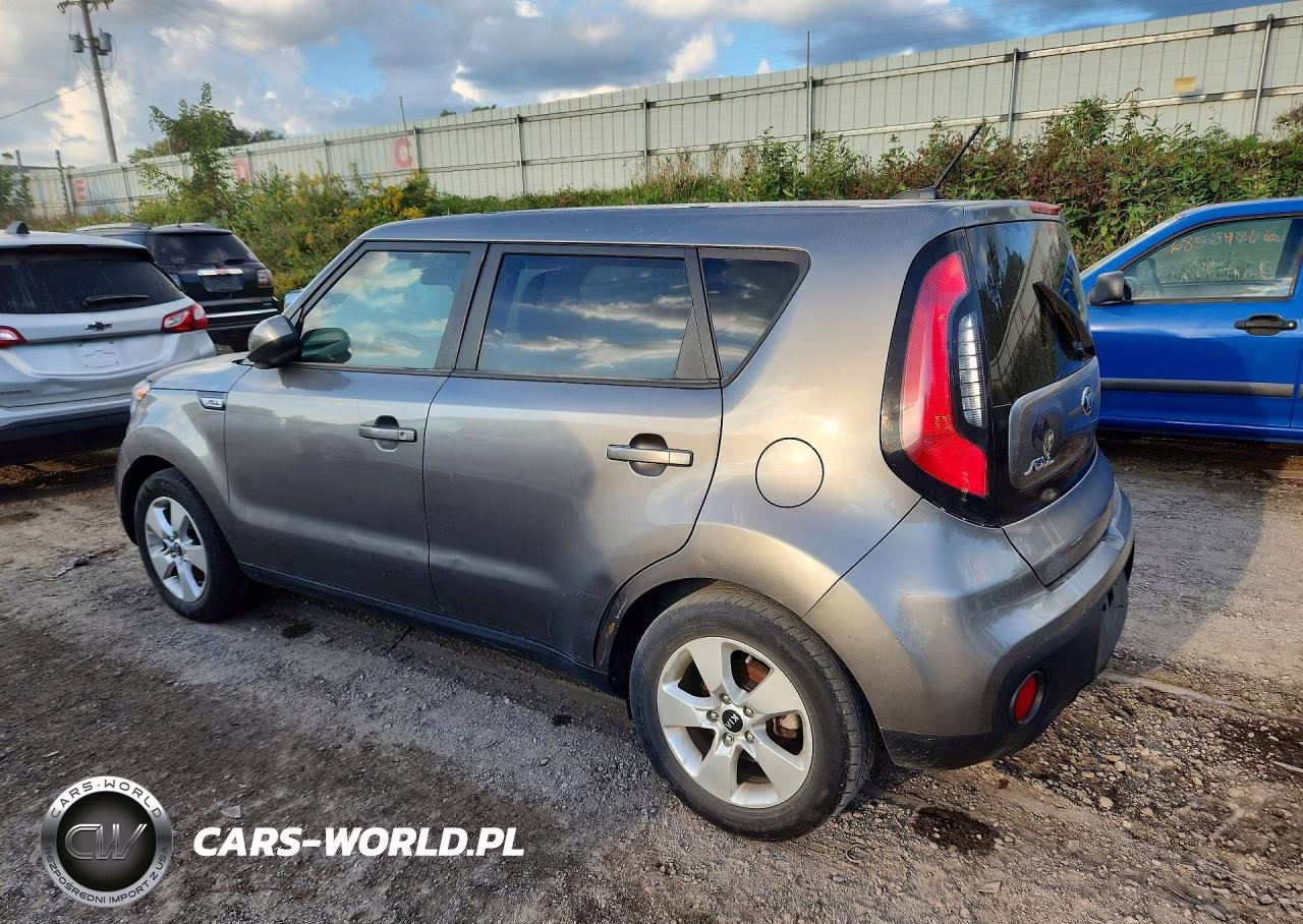 2018 Kia Soul Base VIN:KNDJN2A23J7555602 - 2