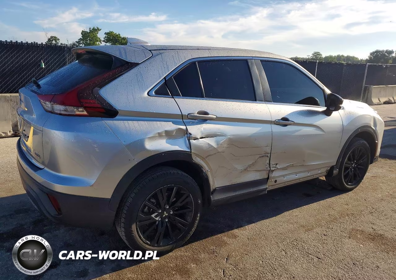 2023 Mitsubishi Eclipse Cross Le VIN:JA4ATVAA4PZ005122 - 3