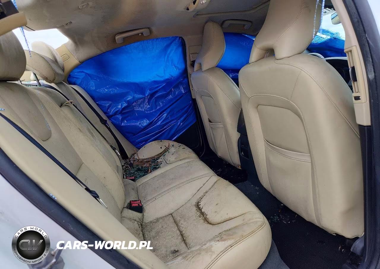 2016 Volvo S60 Premier VIN:YV126MFK9G2402860 - 10