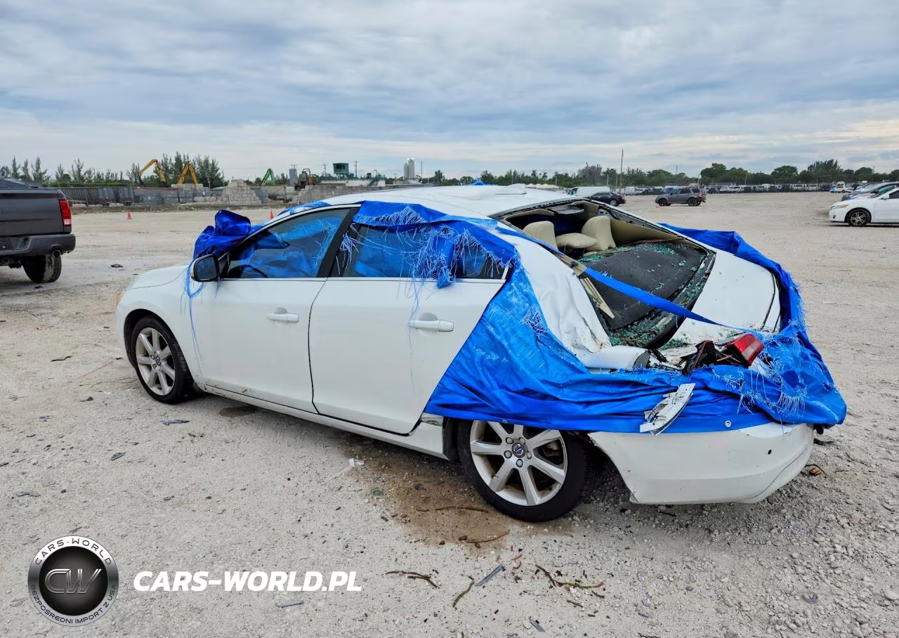 2016 Volvo S60 Premier VIN:YV126MFK9G2402860 - 2