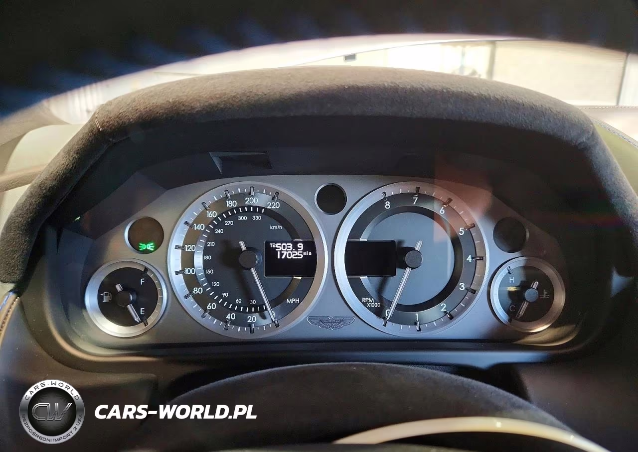 2016 Aston Martin V8 Vantage S VIN:SCFEKBDL4GGC20568 - 9
