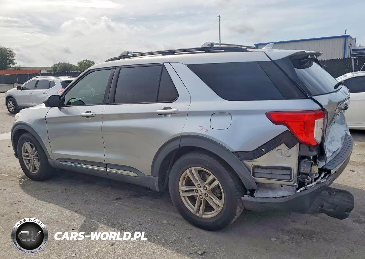 2020 Ford Explorer Xlt VIN:1FMSK7DH5LGB73239 - 2