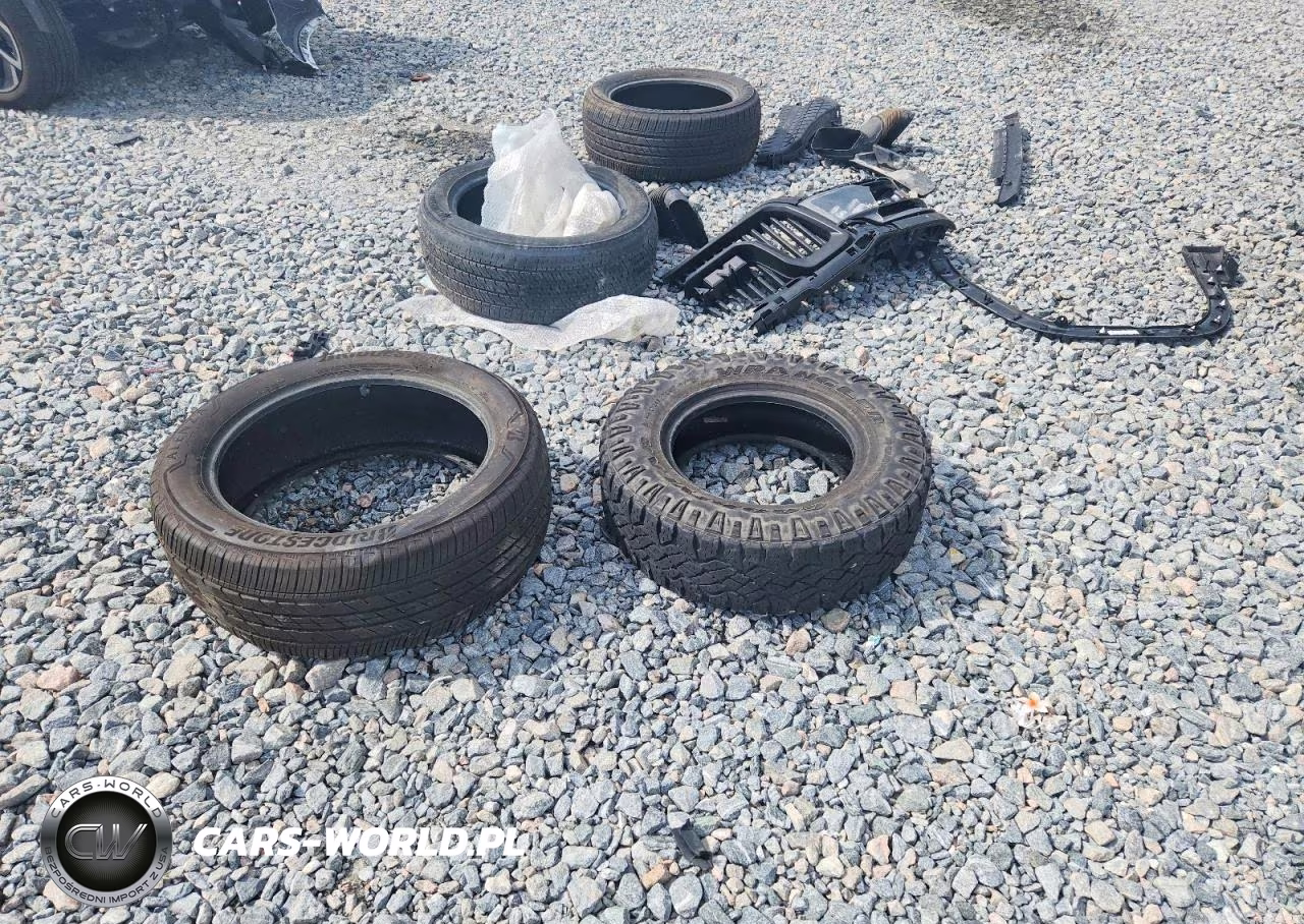 2023 Ram 2500 Power Wagon 4X4 6'4 Box VIN:3C6TR5EJ6PG606868 - 12