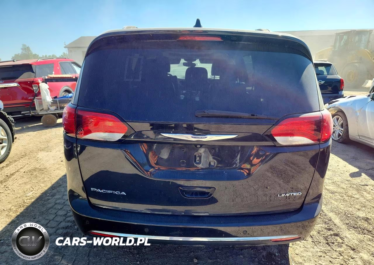 2018 Chrysler Pacifica Limited VIN:2C4RC1GG6JR320793 - 6