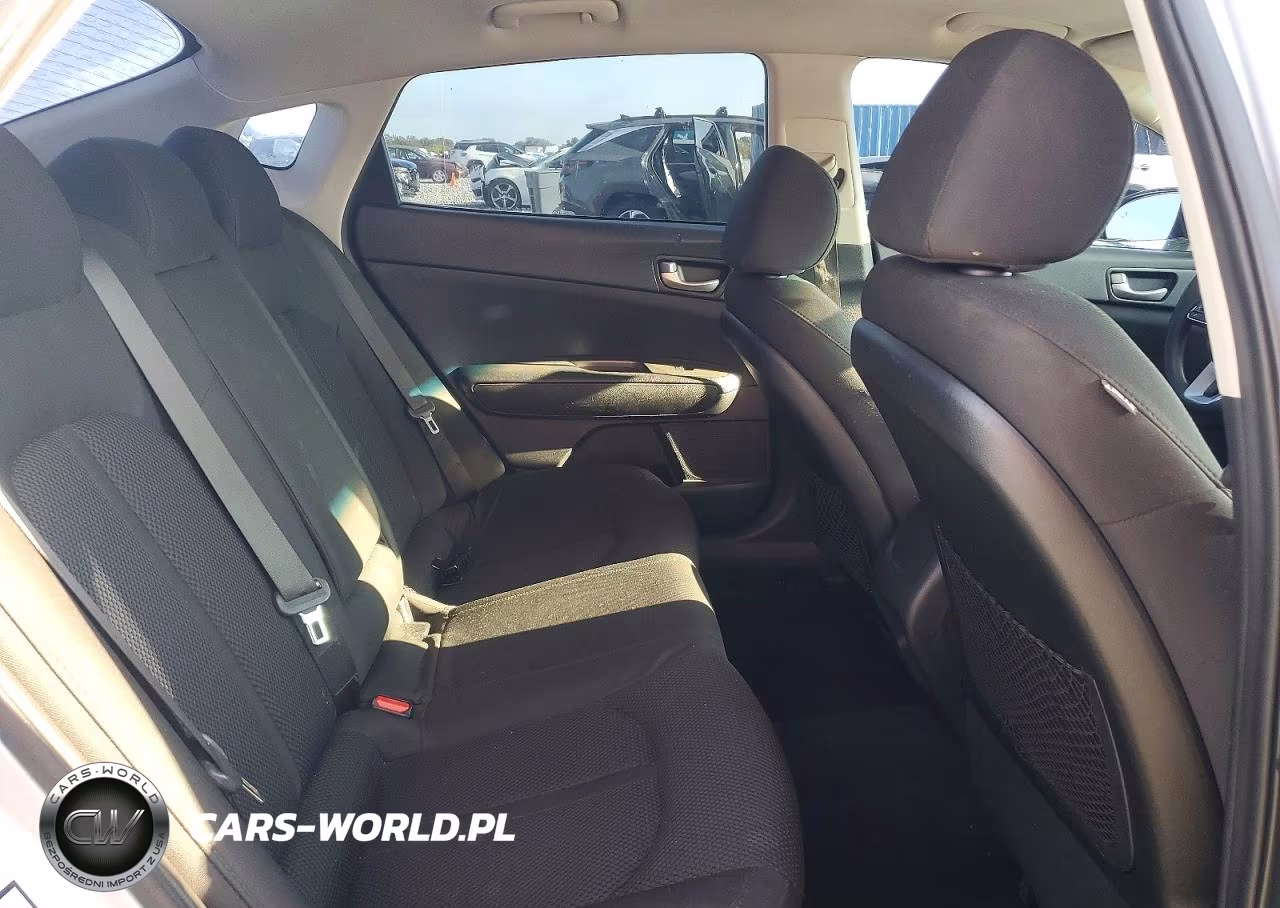2020 Kia Optima Lx VIN:5XXGT4L31LG437446 - 10