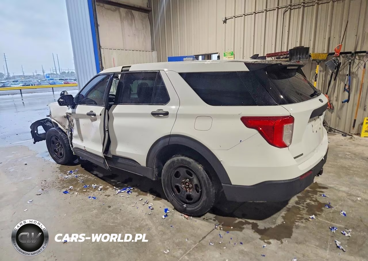 2022 Ford Explorer Police Interceptor VIN:1FM5K8AB3NGB80180 - 2