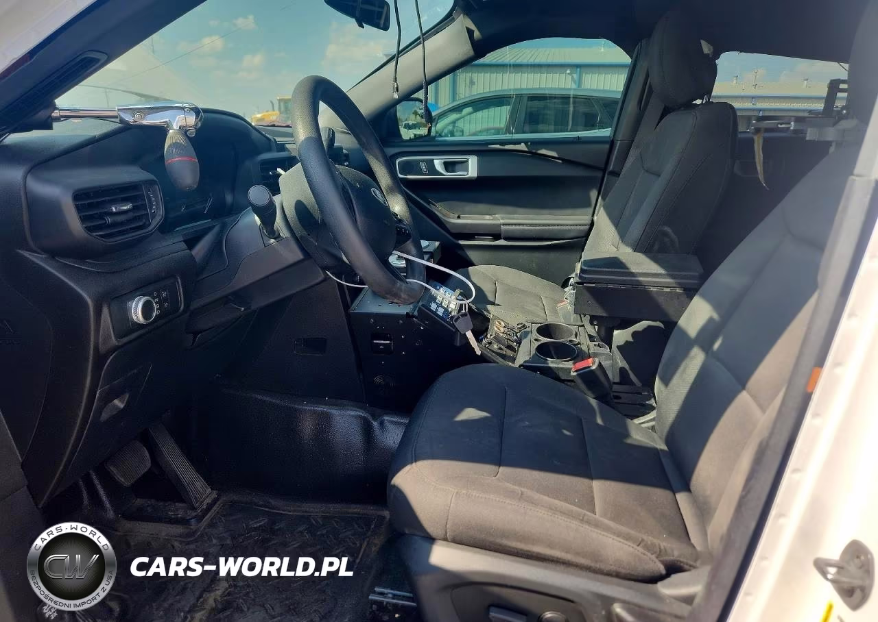 2022 Ford Explorer Police Interceptor VIN:1FM5K8AB3NGB80180 - 7